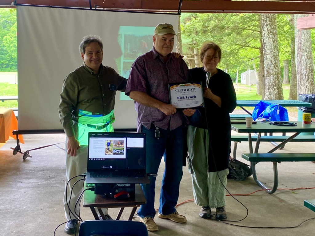 Southbury Land Trust holds annual&nbsp;meeting