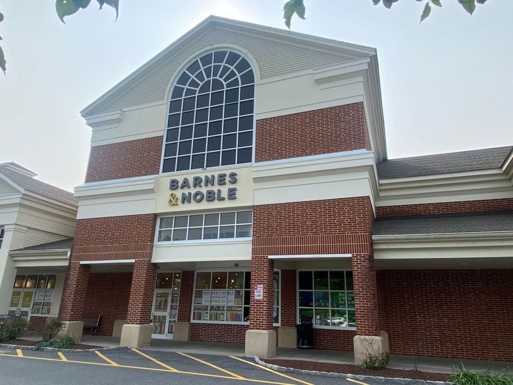 Barnes & Noble Set to Open on June 18th at Southbury&nbsp;Green
