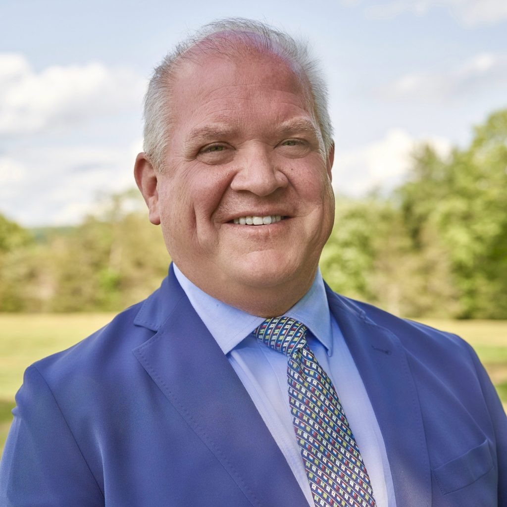 O’Neil Announces 2025 Campaign for First&nbsp;Selectman