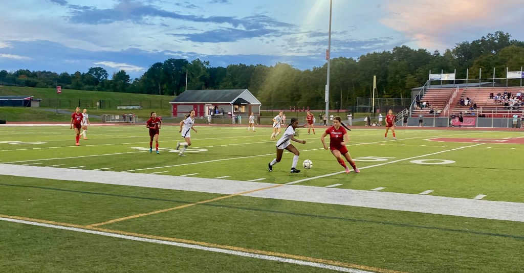 Pomperaug Girls Soccer Stays Unbeaten, Moves Atop&nbsp;SWC