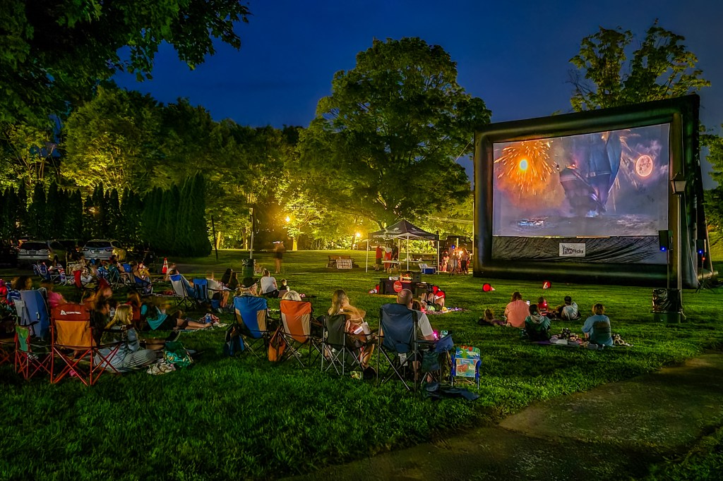 Southbury Parks & Rec Hosts First-Ever Fall Festival, Oct. 14–18, Ending With Annual Movie Night