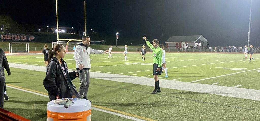 Pomperaug Soccer Teams Advance to SWC Semifinals with 1-0&nbsp;Wins