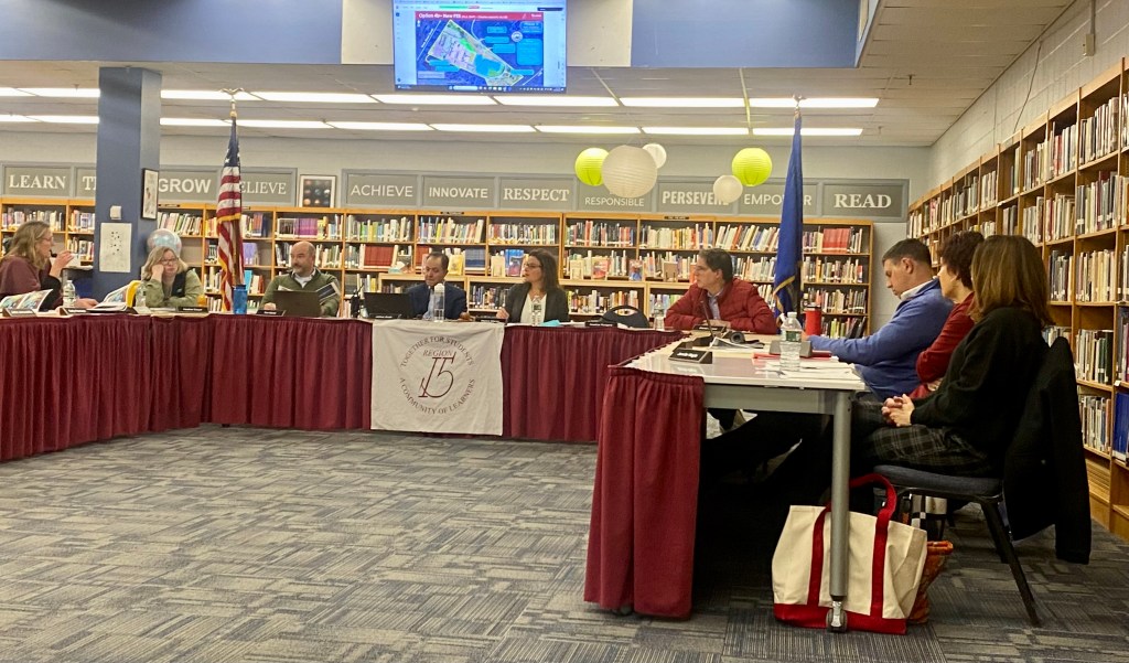 Region 15 Narrows Focus for Future of GES and PES; Combined School Plan&nbsp;Dropped