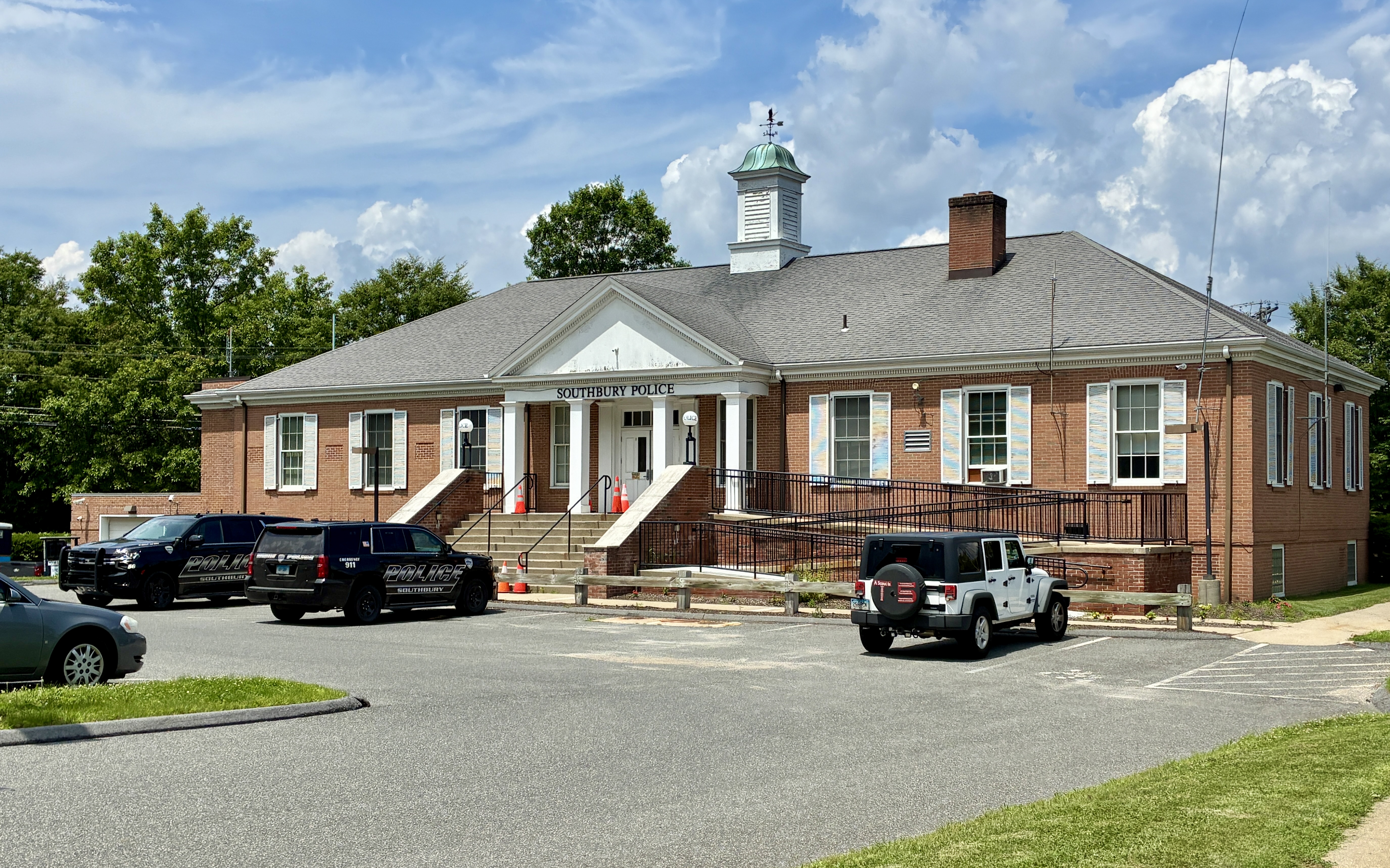Southbury Police Withdraw Flock Camera Proposal Following Public Feedback