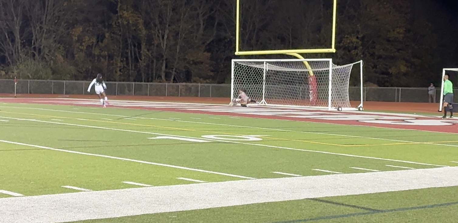 Lights Out Performance Lifts Pomperaug Girls’ Soccer to SWC Final